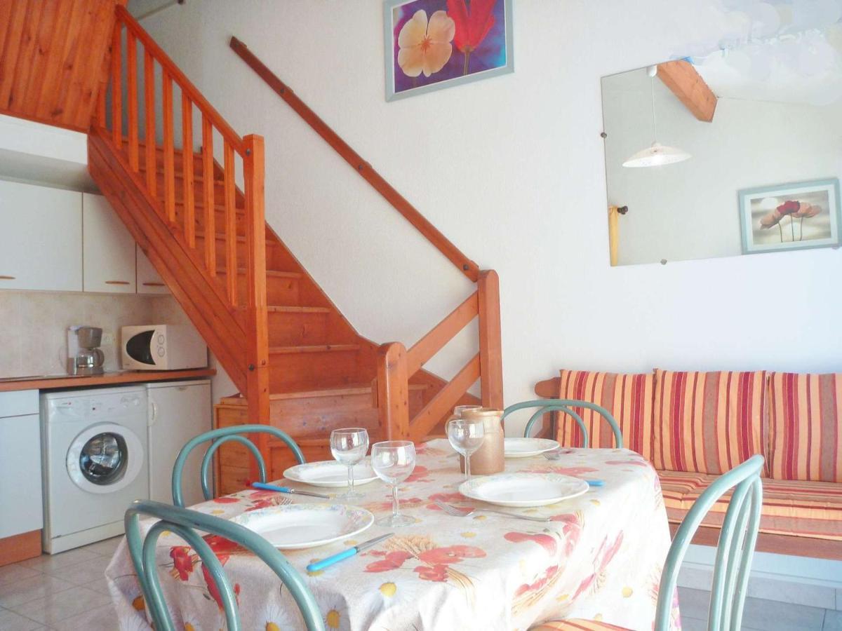 Maison De Vacances Au Canal, 2 Chambres, Animaux Admis, Parking Prive - Fr-1-387-86 Марсейан Экстерьер фото